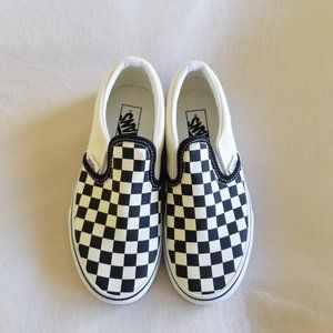 Vans NEW without box Checkerboard Slip-On Black/White Shoe Little Boy Size 1